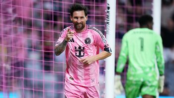 Doblete de Lionel Messi para Inter Miami Doblete de Lionel Messi para Inter Miami