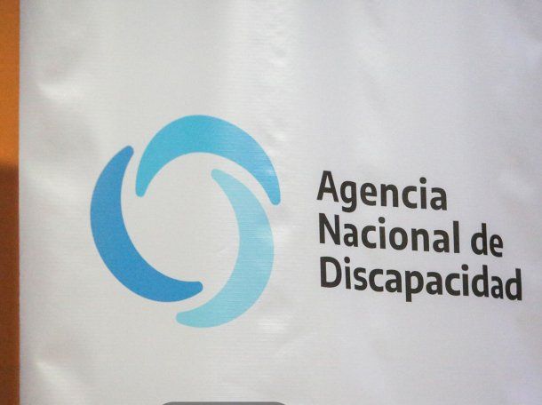 Idiotas, imbéciles y débiles mentales: los insultos del Gobierno a personas con discapacidad en el Boletín Oficial