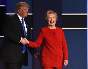Trump y Clinton tuvieron un primer debate lleno de cruces y chicanas