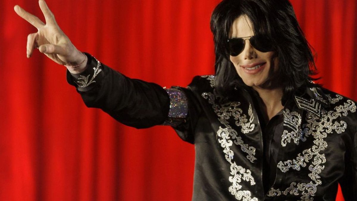 El hijo mayor de Michael Jackson subasta el manuscrito de Bad