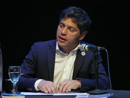 Axel Kicillof en el Coliseo Podestá de La Plata. Axel Kicillof en el Coliseo Podestá de La Plata.