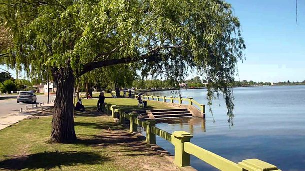 La Laguna de Monte es el principal atractivo de la localidad bonaerense de San Miguel de Monte