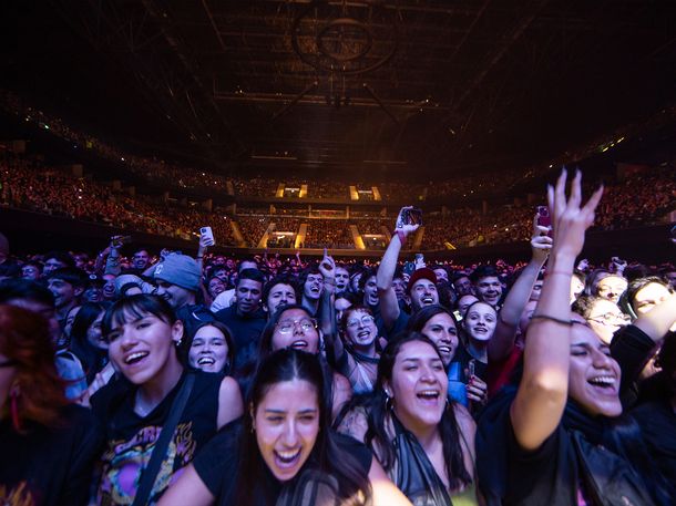 El público de Él Mató a Un Policía Motorizado. FOTO: Ivanna Legler El público de Él Mató a Un Policía Motorizado. FOTO: Ivanna Legler