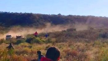 Una fotógrafa fue atropellada en una competencia en La Pampa Una fotógrafa fue atropellada en una competencia en La Pampa