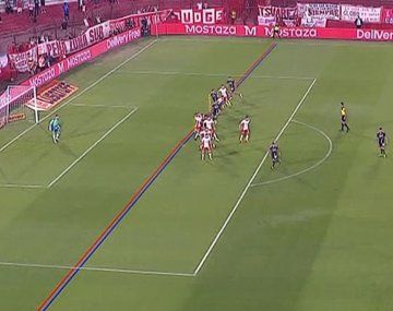 Polémica en Parque Patricios: ¿era gol de River contra Huracán?