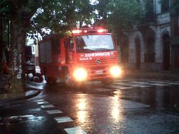 Susto en Boedo por el estallido de una cámara de electricidad