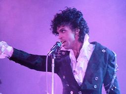 unas 700 personas aseguran ser parientes de prince y reclaman su herencia unas 700 personas aseguran ser parientes de prince y reclaman su herencia