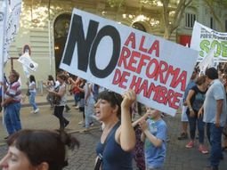 Protestas contra la reforma laboral en diciembre de 2017. Protestas contra la reforma laboral en diciembre de 2017.