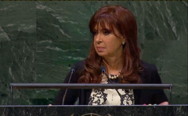 La decisión del desacato es violatoria del derecho internacional