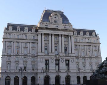 El ahora Palacio Libertad funcionaba como el Palacio de Correos y Telégrafos y se ubica en Sarmiento 151