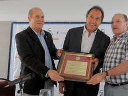 Scioli, en el primer encuentro de La Juan Domingo Scioli, en el primer encuentro de La Juan Domingo