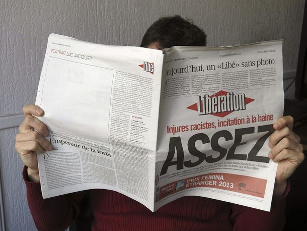 Un hombre irrumpió en un diario y baleó a un fotógrafo