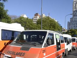 El piquete de combis duró 5 horas El piquete de combis duró 5 horas
