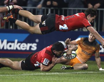Los Jaguares no pudieron con Crusaders en la final del Super Rugby