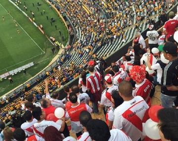 ¿Sin visitantes? Los hinchas de River estuvieron en México
