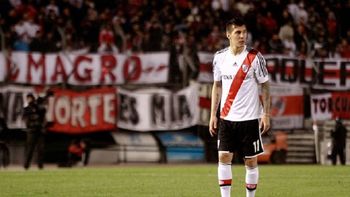 Jonathan Fabbro en River Jonathan Fabbro en River