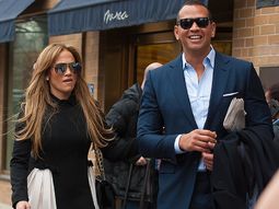 Jennifer Lopez y Alex Rodríguez, de novios Jennifer Lopez y Alex Rodríguez, de novios