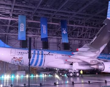 Locura por Argentina: un nuevo vuelo partió hacia Doha