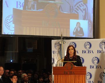 Cristina: Nunca se ganó tanta plata como con este gobierno