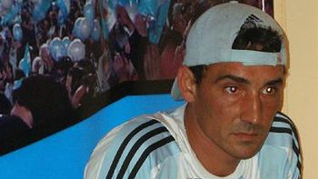 la insolita renuncia de bebote a la banda roja la insolita renuncia de bebote a la banda roja