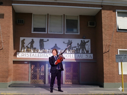 La crisis económica estraga a la principal productora de vidrio de Argentina: Rigolleau despide para importar La crisis económica estraga a la principal productora de vidrio de Argentina: Rigolleau despide para importar