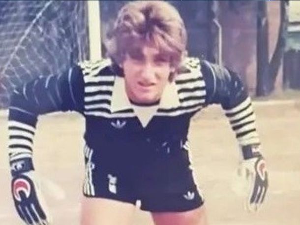 Día del Arquero: Javier Milei publicó un video con el Pato Fillol y el Dibu Martínez como protagonistas