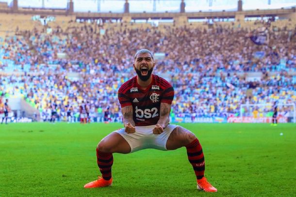 Gabigol celebra el empate ante River