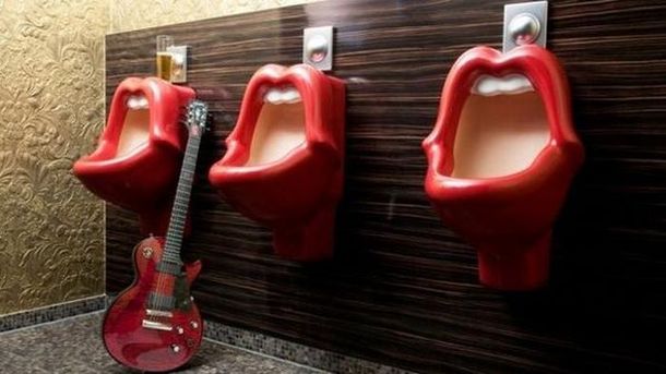 Mingitorios Rolling Stones