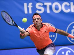 Juan Martín Del Potro venció a Nicolás Almagro y enfrentará a Ivo Karlovic en la próxima ronda del ATP de Estocolmo Juan Martín Del Potro venció a Nicolás Almagro y enfrentará a Ivo Karlovic en la próxima ronda del ATP de Estocolmo