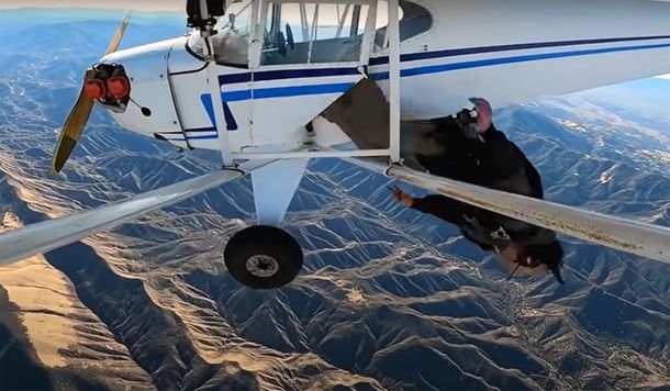 Estados Unidos: un youtuber podría ir 20 años preso tras estrellar su avión sólo para tener vistas