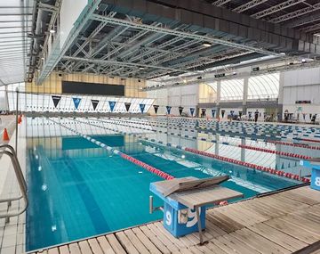 Murió un nadador tras una clase en el natatorio Alberto Zorrilla.