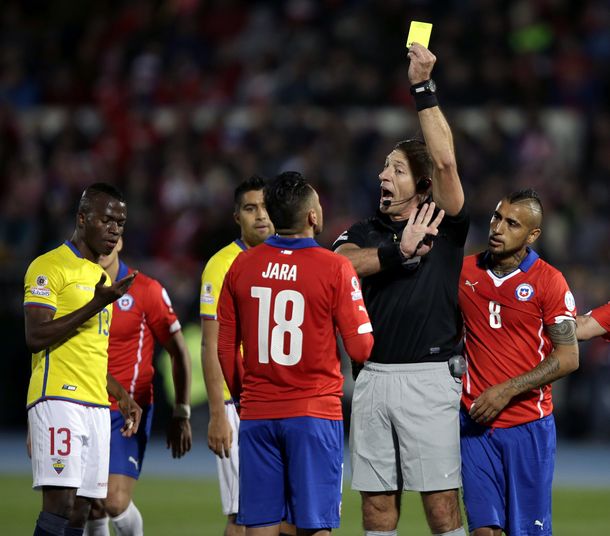 La FIFA designó a un árbitro argentino para dirigir en los Juegos de Río