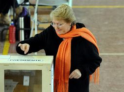 michelle bachelet sera la candidata de la oposicion michelle bachelet sera la candidata de la oposicion
