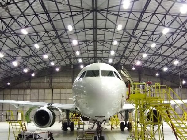 La crisis política sacude la Fábrica Argentina de Aviones y amenaza un acuerdo millonario con México