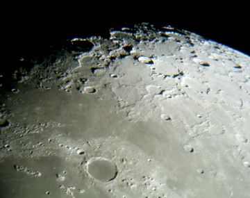 Suelo lunar