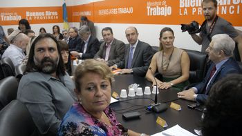 los docentes bonaerenses confirmaron un paro por 48 horas los docentes bonaerenses confirmaron un paro por 48 horas