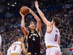 scola froto la lampara y los raptors vencieron a los cavaliers de lebron scola froto la lampara y los raptors vencieron a los cavaliers de lebron