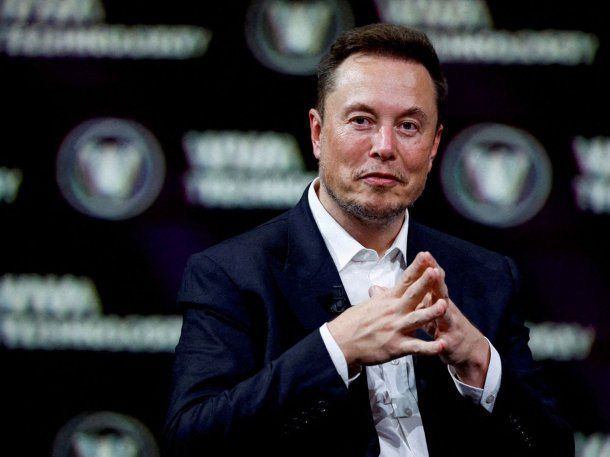 Elon Musk evalúa una cuota mensual para usar X