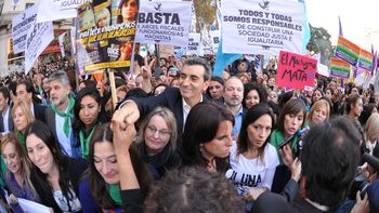 figuras de la politica se sumaron a #niunamenos figuras de la politica se sumaron a #niunamenos