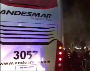 Los hinchas de River recibieron al equipo en el Monumental