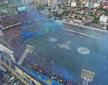 VIDEO: Así fue el recibimiento de Boca en la Bombonera