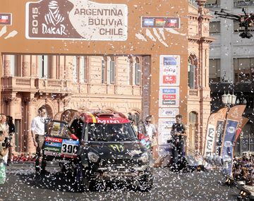 Arrancó el Dakar: gran desfile desde Tecnópolis a la Plaza de Mayo