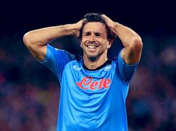 Gio Simeone, al borde de las lágrimas: marcó su primer gol en Napoli ante Liverpool