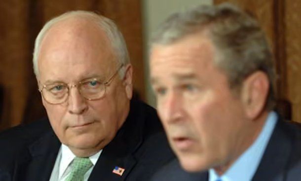 Dick Cheney y George W. Bush Dick Cheney y George W. Bush