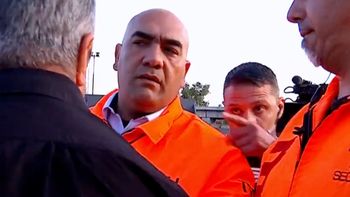 escandalo en barracas vs. huracan: el arbitro amenazo a kudelka con romperle todo escandalo en barracas vs. huracan: el arbitro amenazo a kudelka con romperle todo