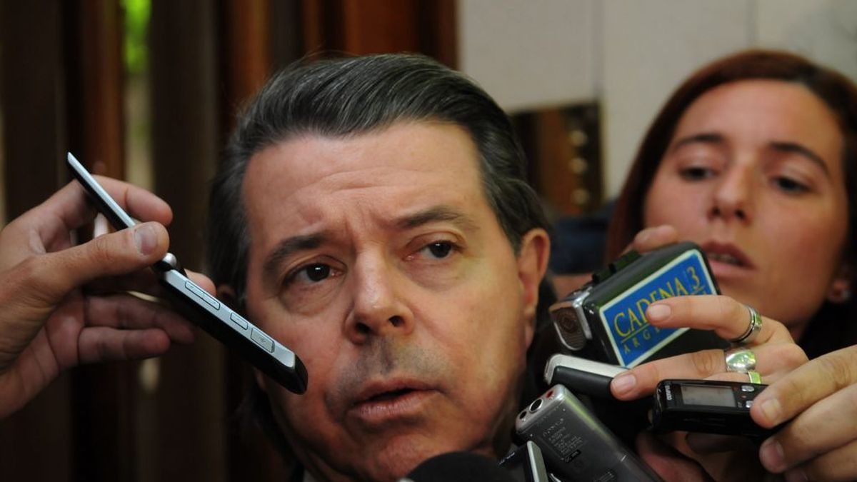 Oyarbide acepta el pedido de Sergio Shocklender