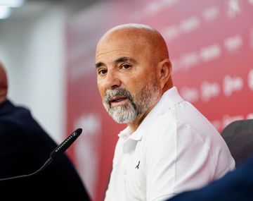 Sampaoli fue presentado en Sevilla: Ponernos objetivos hoy es mentirnos