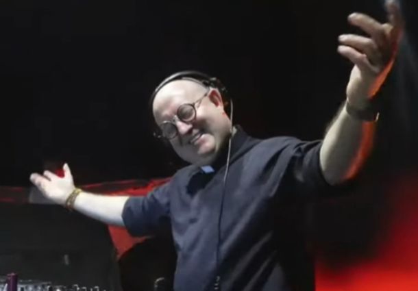 Padre Guilherme en vivo Padre Guilherme en vivo