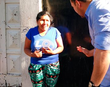 Esta es la señora que enocontró a Mailén Sánchez en una plaza de Balvanera.