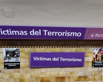 Negacionistas vandalizaron la estación Rodolfo Walsh del subte